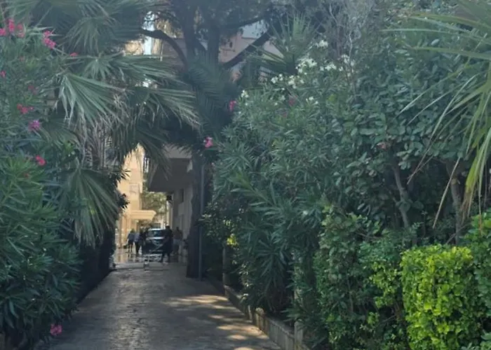 Summer Vibes Golem (Tirana)